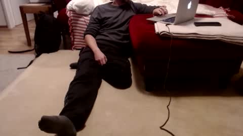 yourslav39119 online show from November 17, 2025, 6:24 pm