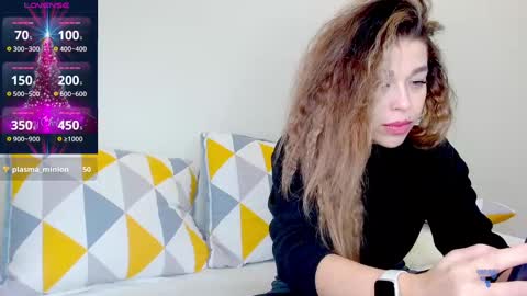 Snapshot of yoursoul_mila chatting on December 19, 2024, 11:18 am yoursoul_mila online show from December 19, 2024, 11:18 am