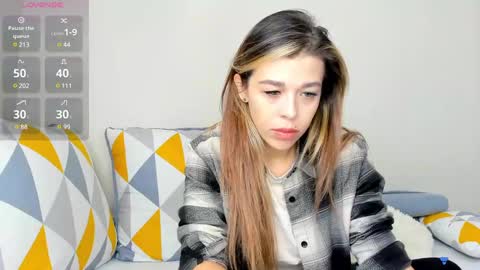 Snapshot of yoursoul_mila chatting on February 19, 2025, 11:17 am yoursoul_mila online show from February 19, 2025, 11:17 am