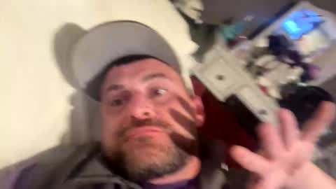 yourstoforget online show from February 13, 2026, 3:35 am