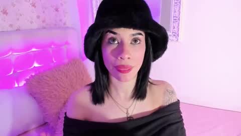    online show from December 14, 2025, 12:10 pm