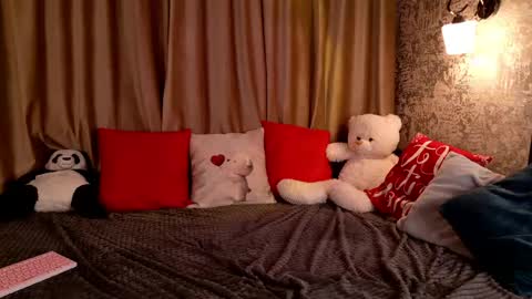 Snapshot of yoursweetsoul chatting on May 17, 2026, 3:15 am Bella online show from May 17, 2026, 3:15 am