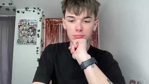 yoursweetyguy online show from May 14, 2026, 4:36 pm