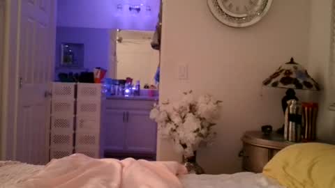 Snapshot of yourthickgingergoddess chatting on June 20, 2026, 3:53 am yourthickgingergoddess online show from June 20, 2026, 3:53 am