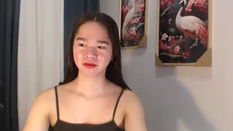 yourtinybunny online show from September 10, 2025, 9:42 am