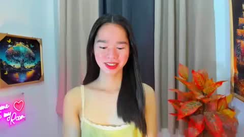 yourtinybunny online show from March 24, 2026, 11:15 am