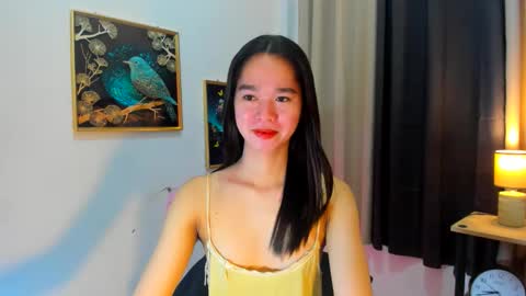 yourtinybunny online show from May 23, 2026, 11:25 am