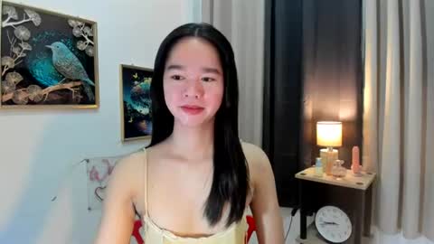 Snapshot of yourtinybunny chatting on June 20, 2026, 11:02 am yourtinybunny online show from June 20, 2026, 11:02 am