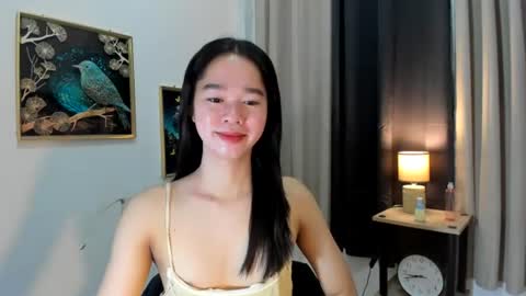Snapshot of yourtinybunny chatting on June 22, 2026, 10:45 am yourtinybunny online show from June 22, 2026, 10:45 am