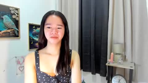 Snapshot of yourtinybunny chatting on July 2, 2026, 10:32 am yourtinybunny online show from July 2, 2026, 10:32 am
