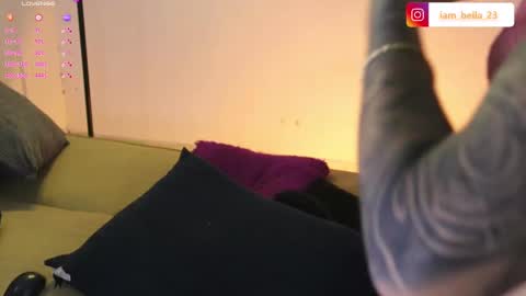 Snapshot of yourtoybella chatting on March 7, 2025, 8:00 pm Bella- Independert Model online show from March 7, 2025, 8:00 pm