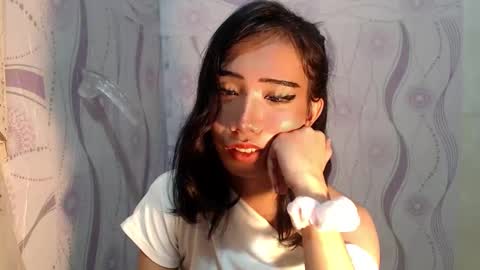 yourwife_material99 online show from April 6, 2026, 5:25 pm