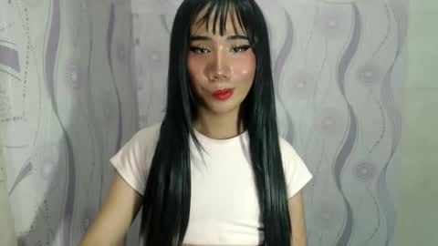 yourwife_material99 online show from April 15, 2026, 7:58 pm