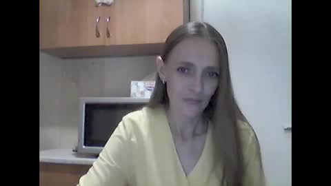 Snapshot of youur_light chatting on May 22, 2026, 5:29 pm Youur light online show from May 22, 2026, 5:29 pm