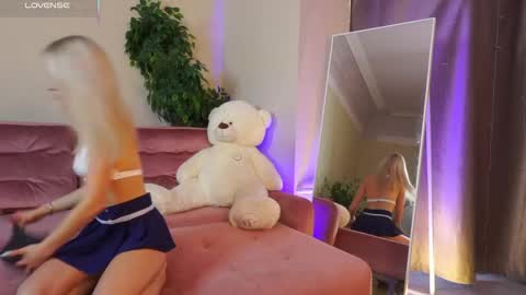 youw4ntthis online show from May 29, 2026, 11:08 am