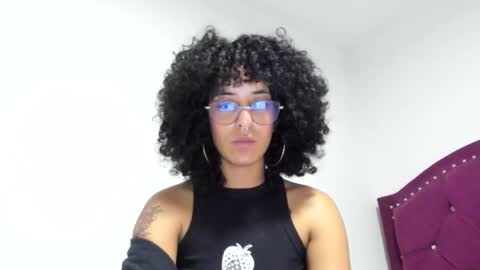 elizabeth  ju   online show from March 4, 2025, 12:07 am