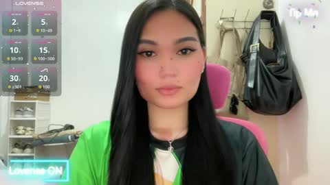 Snapshot of yrdrmgrl_jennie26 chatting on May 4, 2026, 8:38 pm yrdrmgrl_jennie26 online show from May 4, 2026, 8:38 pm