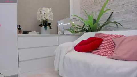 Crazy P online show from July 10, 2026, 6:39 am