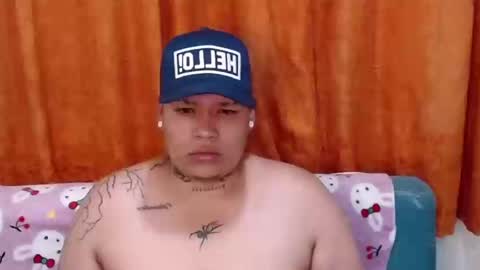 Snapshot of yulandval chatting on September 20, 2025, 12:11 am yul and val couple online show from September 20, 2025, 12:11 am