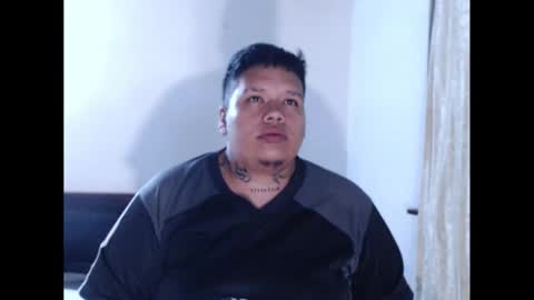 Snapshot of yulandval chatting on November 16, 2025, 4:29 am yul and val couple online show from November 16, 2025, 4:29 am