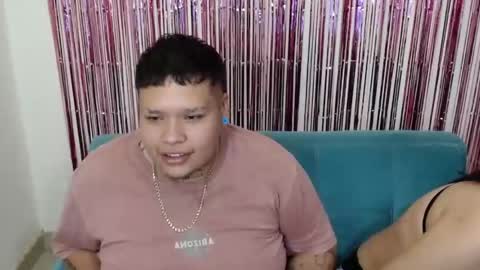 Snapshot of yulandval chatting on December 1, 2025, 12:59 am yul and val couple online show from December 1, 2025, 12:59 am