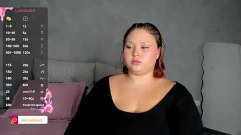 Snapshot of yuli_cardona_ chatting on June 8, 2026, 7:47 pm Yuliet online show from June 8, 2026, 7:47 pm