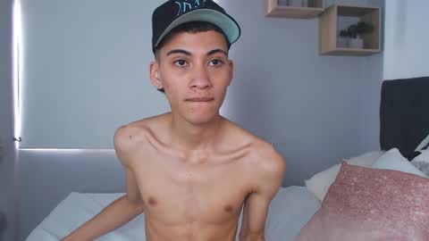 Snapshot of yulian_vasquez chatting on February 28, 2025, 3:26 pm yulian_vasquez online show from February 28, 2025, 3:26 pm
