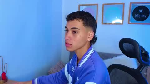 Snapshot of yulian_vasquez chatting on September 12, 2025, 12:27 pm yulian_vasquez online show from September 12, 2025, 12:27 pm