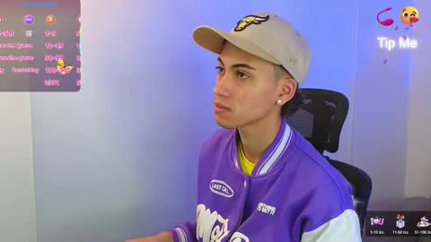 Snapshot of yulian_vasquez chatting on October 3, 2025, 12:13 pm yulian_vasquez online show from October 3, 2025, 12:13 pm