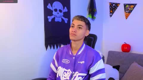 Snapshot of yulian_vasquez chatting on October 16, 2025, 12:28 pm yulian_vasquez online show from October 16, 2025, 12:28 pm
