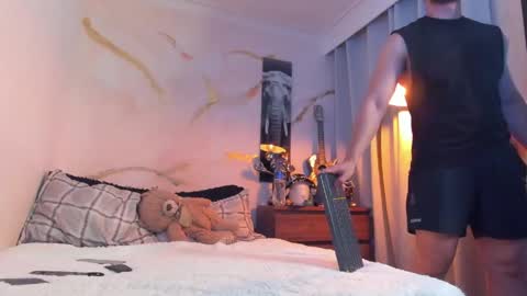 Snapshot of yulianpereira25 chatting on May 29, 2026, 1:03 am yulian 2811 online show from May 29, 2026, 1:03 am