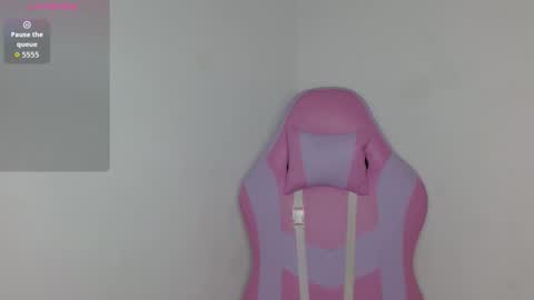 Yuli and SaraIndependent model online show from December 1, 2025, 3:44 am