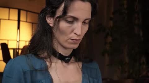 yulla dao online show from November 2, 2025, 5:15 pm