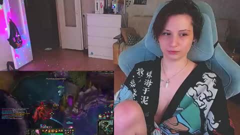 Snapshot of yum_neko_chan chatting on February 27, 2025, 11:04 pm Kris online show from February 27, 2025, 11:04 pm