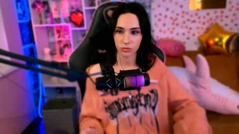 Yumeliko online show from April 20, 2026, 8:32 pm