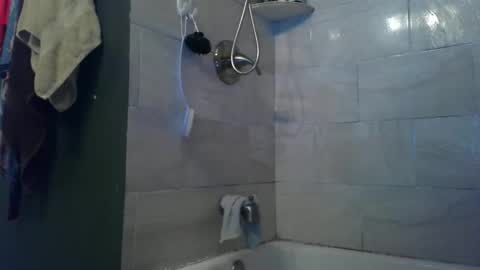 Payton kelly online show from October 18, 2025, 3:09 am