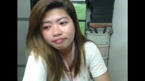 Snapshot of yummy_chesca chatting on October 17, 2025, 11:18 pm yummy chesca online show from October 17, 2025, 11:18 pm
