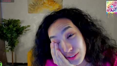 Cindey online show from April 23, 2026, 3:52 am