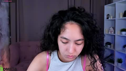 Snapshot of yummy_lamii chatting on July 23, 2026, 11:46 pm Cindey online show from July 23, 2026, 11:46 pm