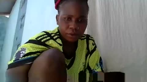 Snapshot of yummychocolate_ chatting on December 8, 2024, 10:19 am YUMMY online show from December 8, 2024, 10:19 am