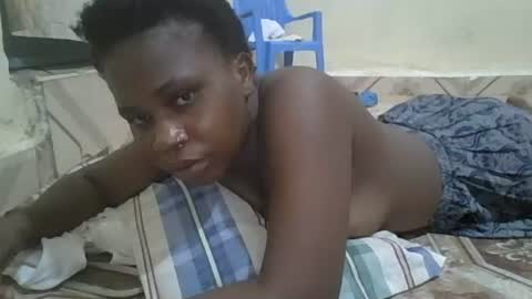 Snapshot of yummychocolate_ chatting on December 12, 2024, 11:14 pm YUMMY online show from December 12, 2024, 11:14 pm