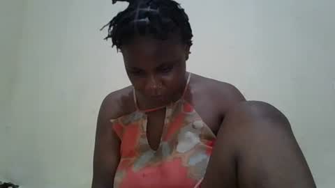 Snapshot of yummychocolate_ chatting on December 22, 2024, 10:58 pm YUMMY online show from December 22, 2024, 10:58 pm
