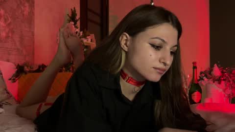 Katherine online show from December 17, 2024, 11:16 pm