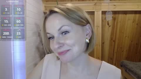 Lillya online show from September 20, 2025, 12:50 pm