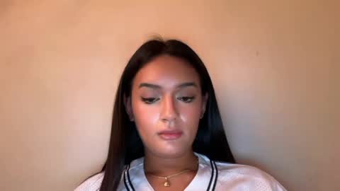 Goddes Renalyn online show from June 2, 2026, 8:05 am