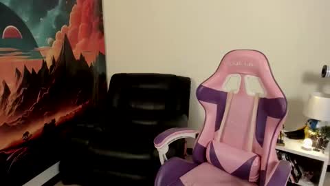 Yuna online show from February 12, 2026, 11:22 pm