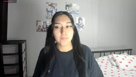 Snapshot of yunami_chan chatting on January 15, 2026, 10:42 am Yumi online show from January 15, 2026, 10:42 am