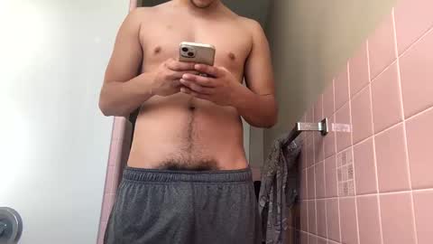 Yunggandhungg online show from January 3, 2025, 2:30 pm