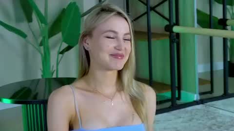 Tessa online show from July 24, 2026, 6:39 pm
