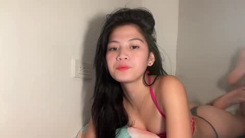 yuri online show from October 15, 2025, 2:11 am